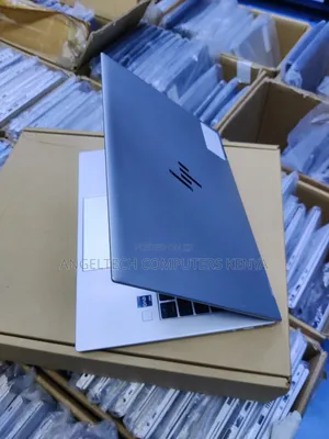 Laptop HP EliteBook x360 1040 G10 16GB Intel Core i7 SSD 256GB