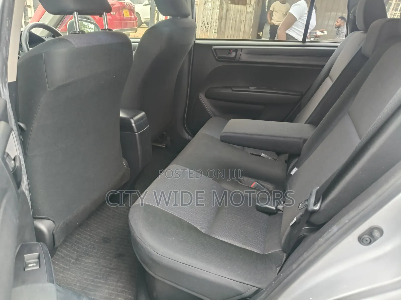 Toyota Corolla Fielder 2019 Silver