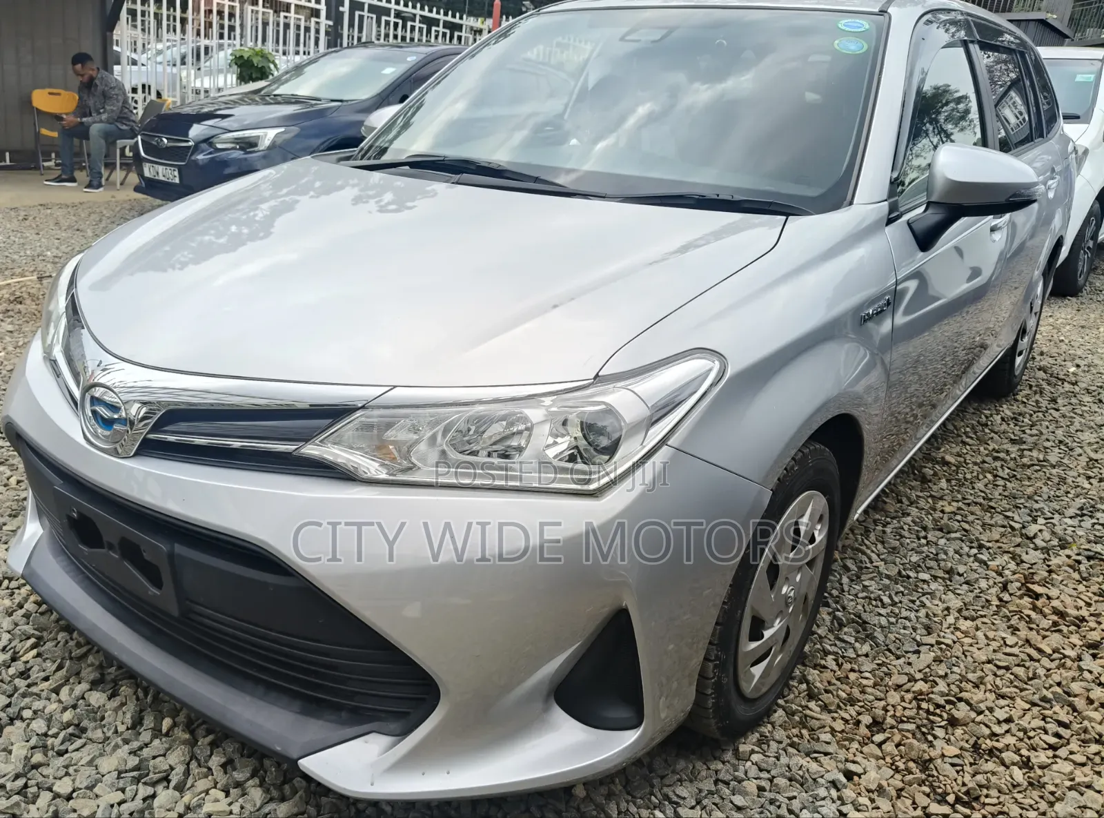 Toyota Corolla Fielder 2019 Silver