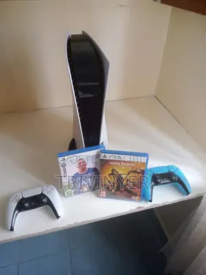 PlayStation 5 Disc Edition Bundle – 2 Controllers + FIFA 22 + MK11