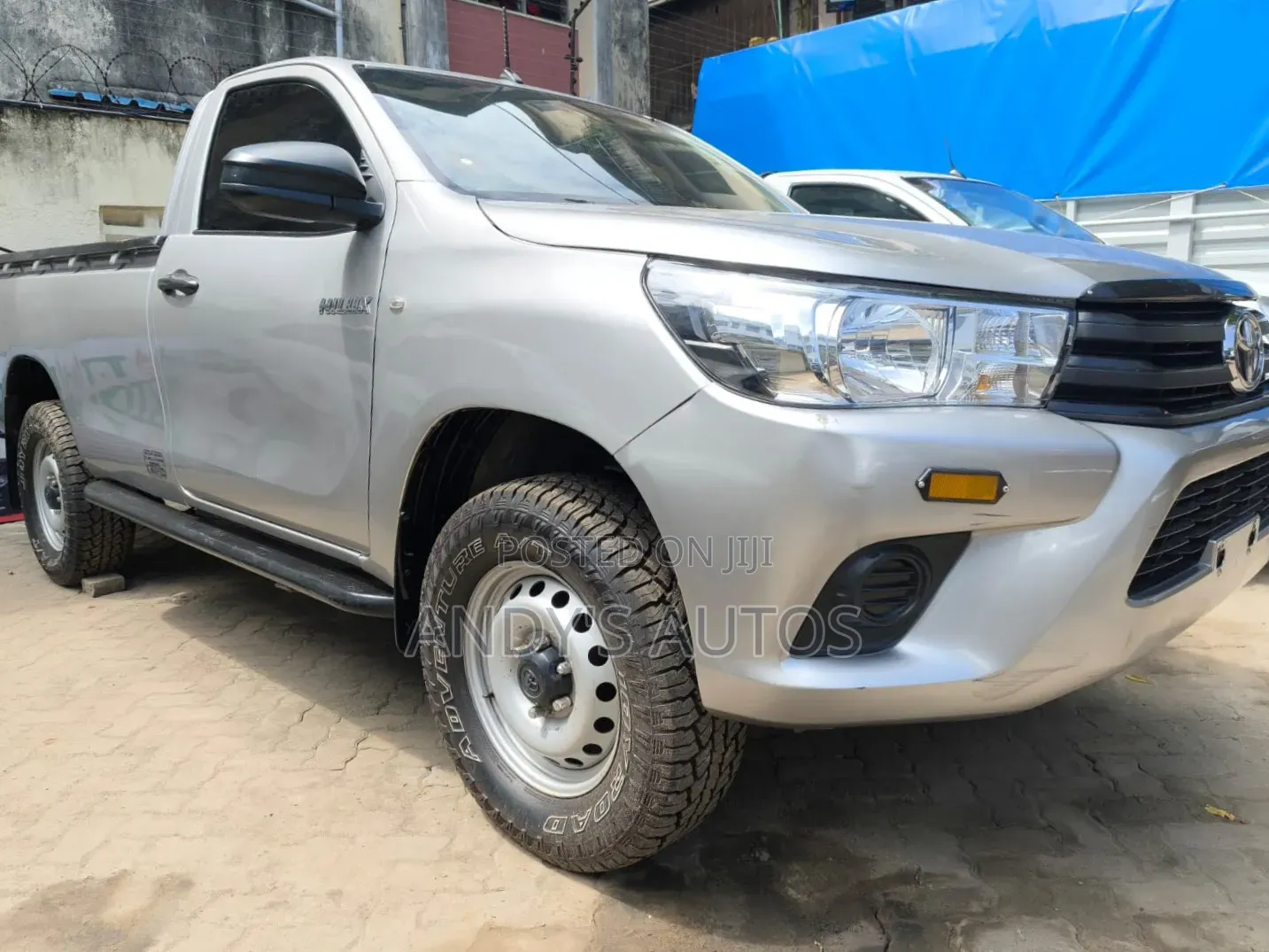 Toyota Hilux 2022 Silver