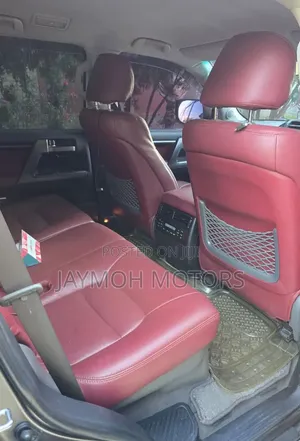Toyota Land Cruiser 2011 Black