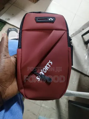 Sports Phone Arm Bags Available