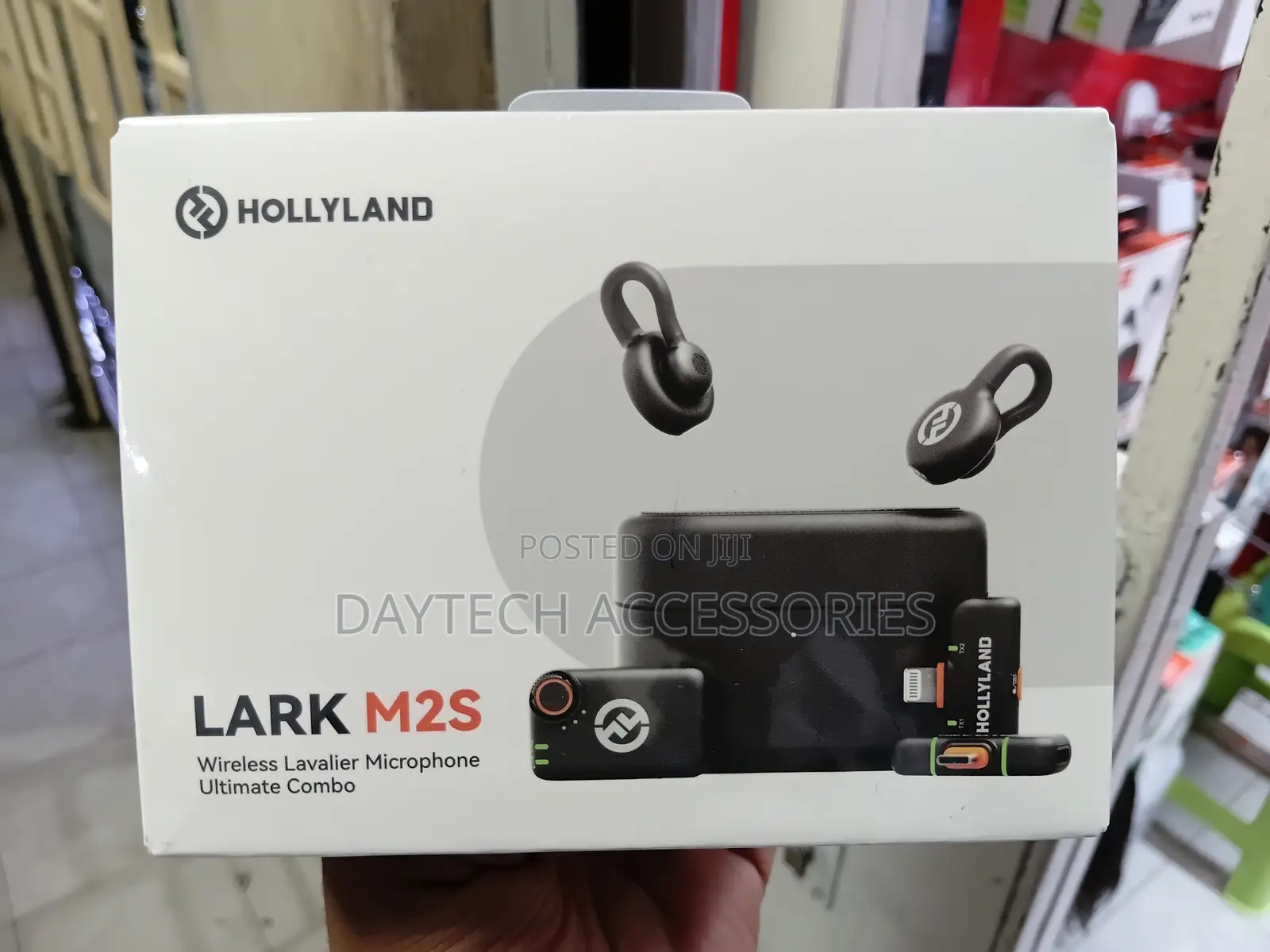 Hollyland LARK M2S Wireless Lavalier Microphone (Ultimate Combo)