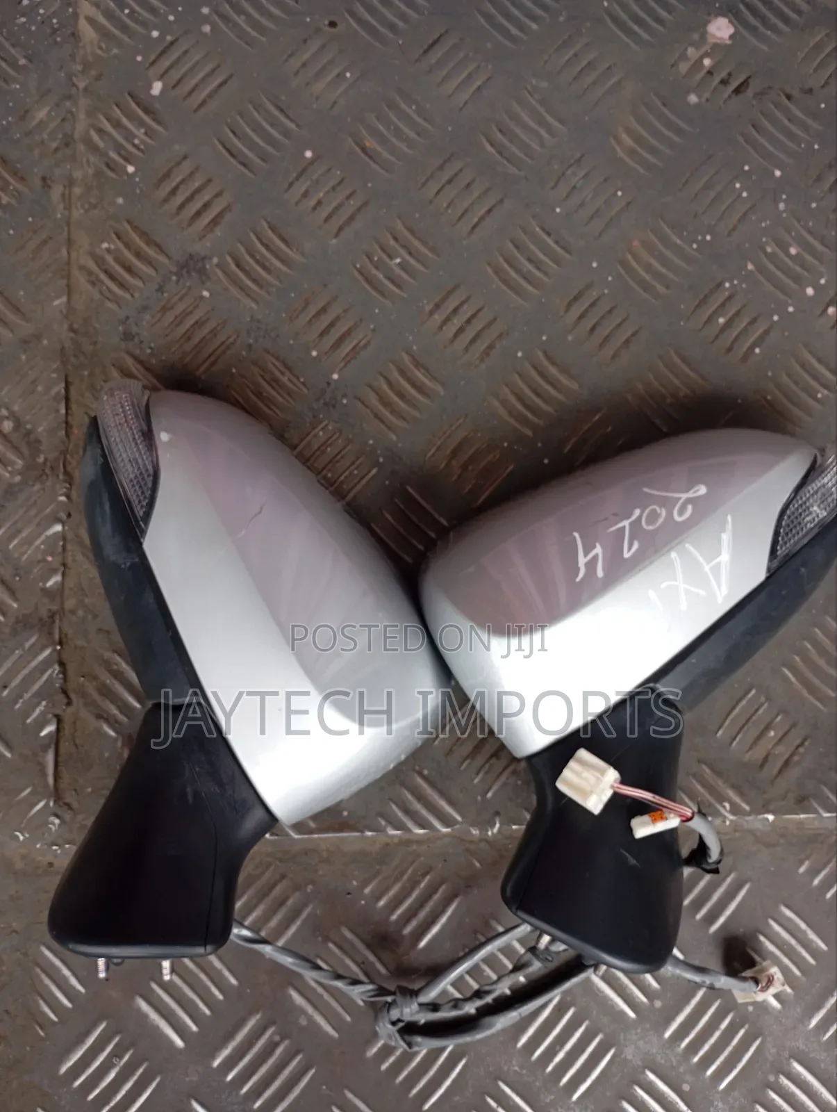 Axio Fielder 165 Headlight