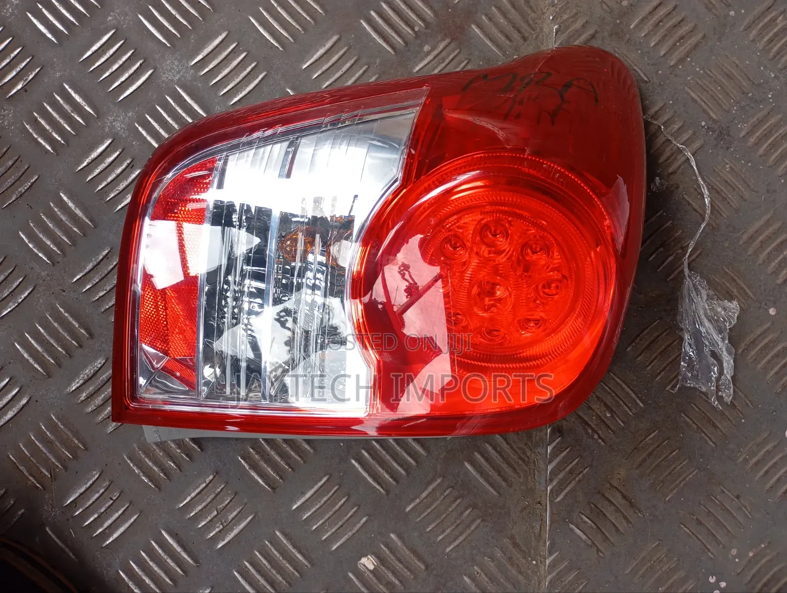 Fielder 141 Taillight