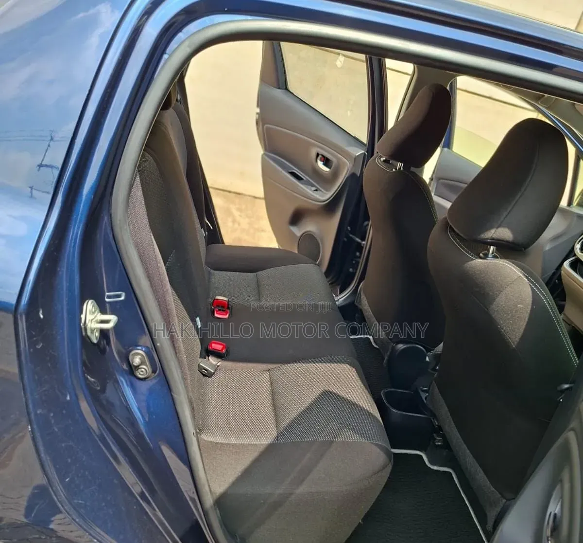 Toyota Vitz 2019 Blue