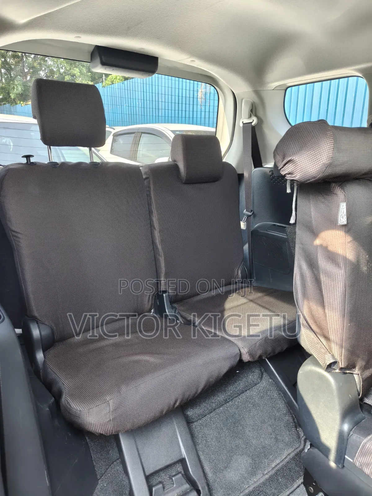 Toyota Sienta 2019 Silver