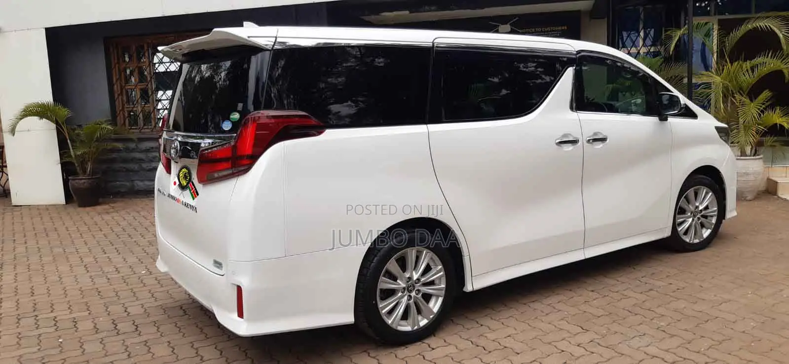 Toyota Alphard 2.5 Petrol FWD 2019 White
