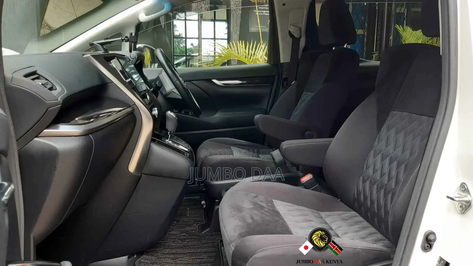Toyota Alphard 2.5 Petrol FWD 2019 White