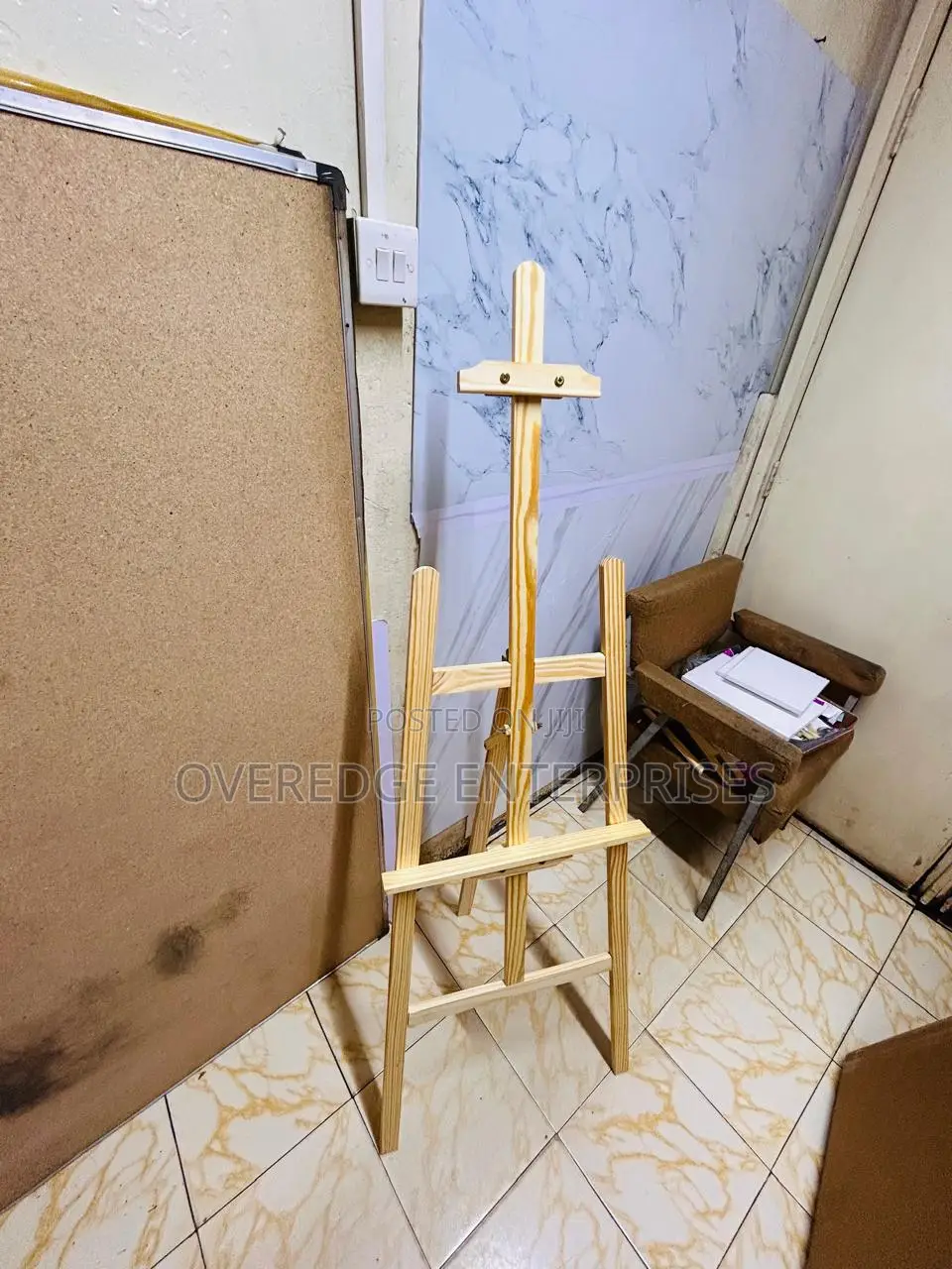 Artist Wooden Stand on Sale