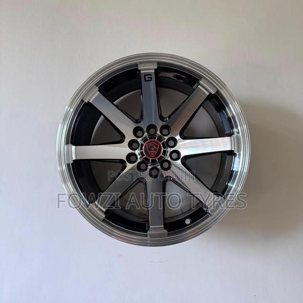 Rim 17 Normal and Offset - main view