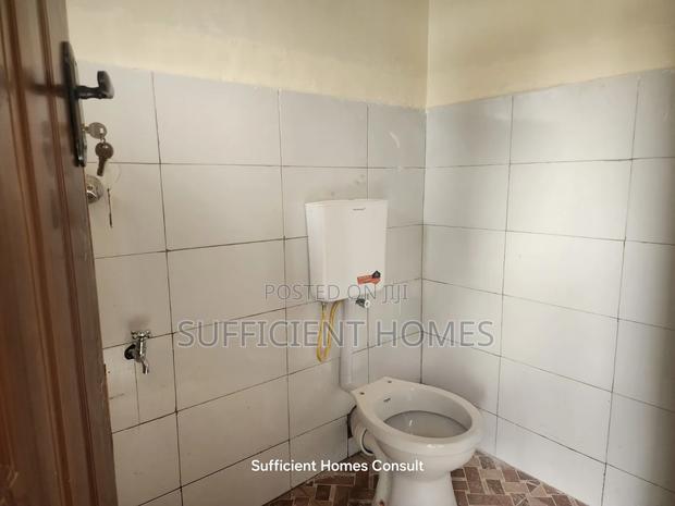 Studio Apartment in Banana for rent - thumbnail 5