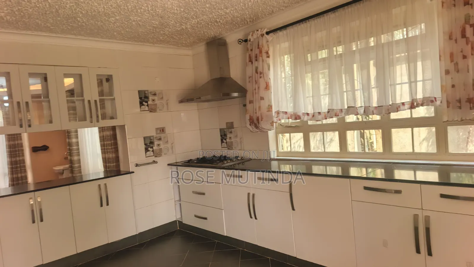 Furnished 5bdrm Maisonette in Kitengela for sale