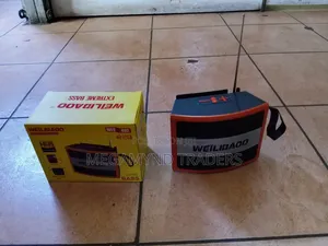 FM Radio Wireless Speaker/ Portable Bluetooth Speaker Extreme Bass