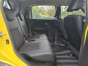 Toyota Pixis 2019 Yellow