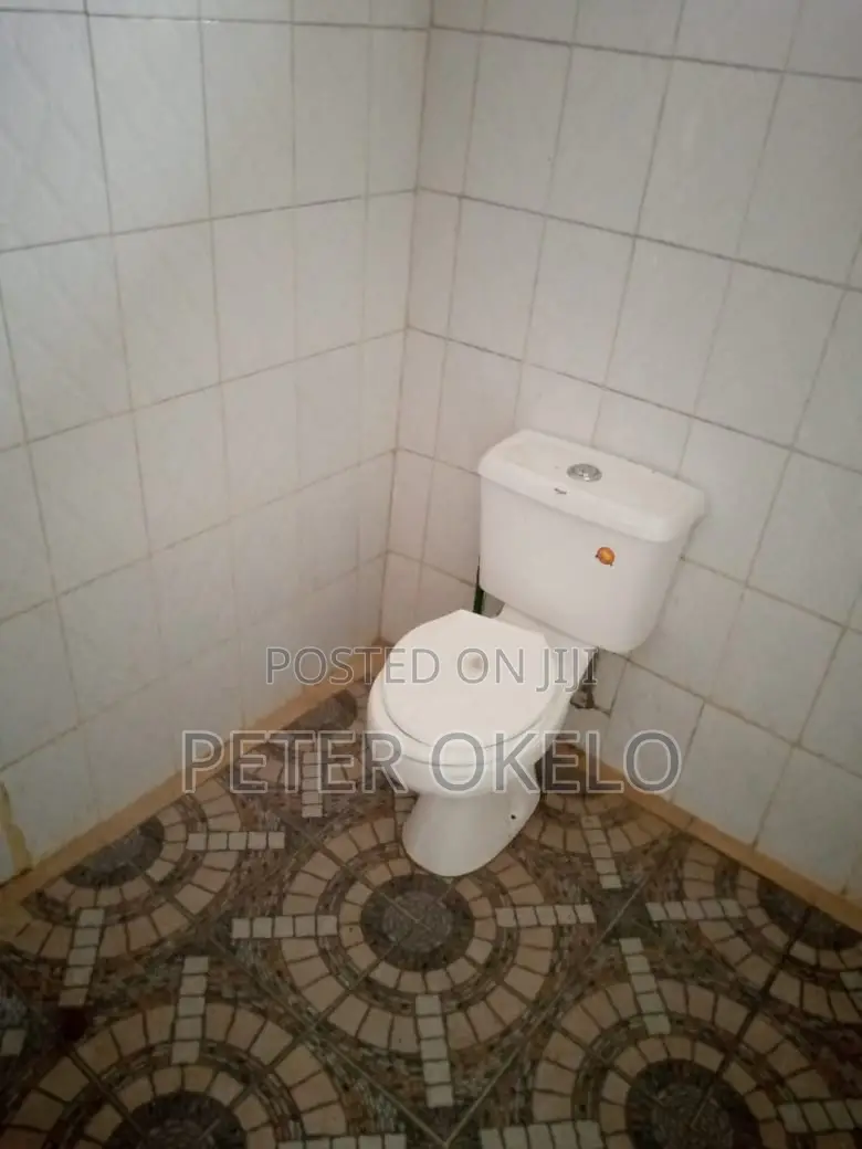 3bdrm Bungalow in Nyalunya for sale