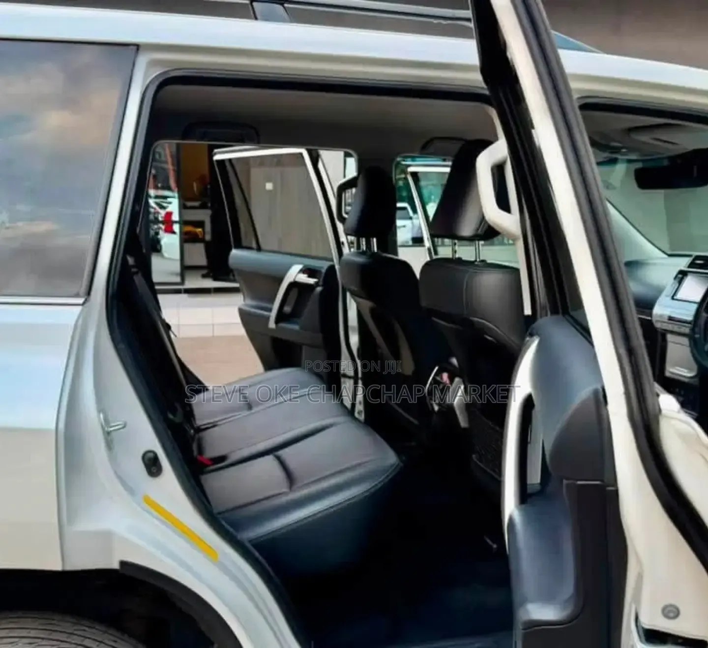 Toyota Land Cruiser Prado 2020 Pearl