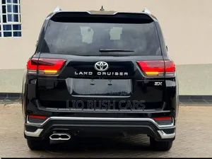 Toyota Land Cruiser 2021 Black