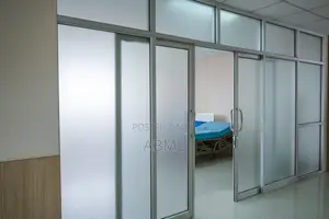 Transform Your Office With Modern Aluminium Glass Partitions