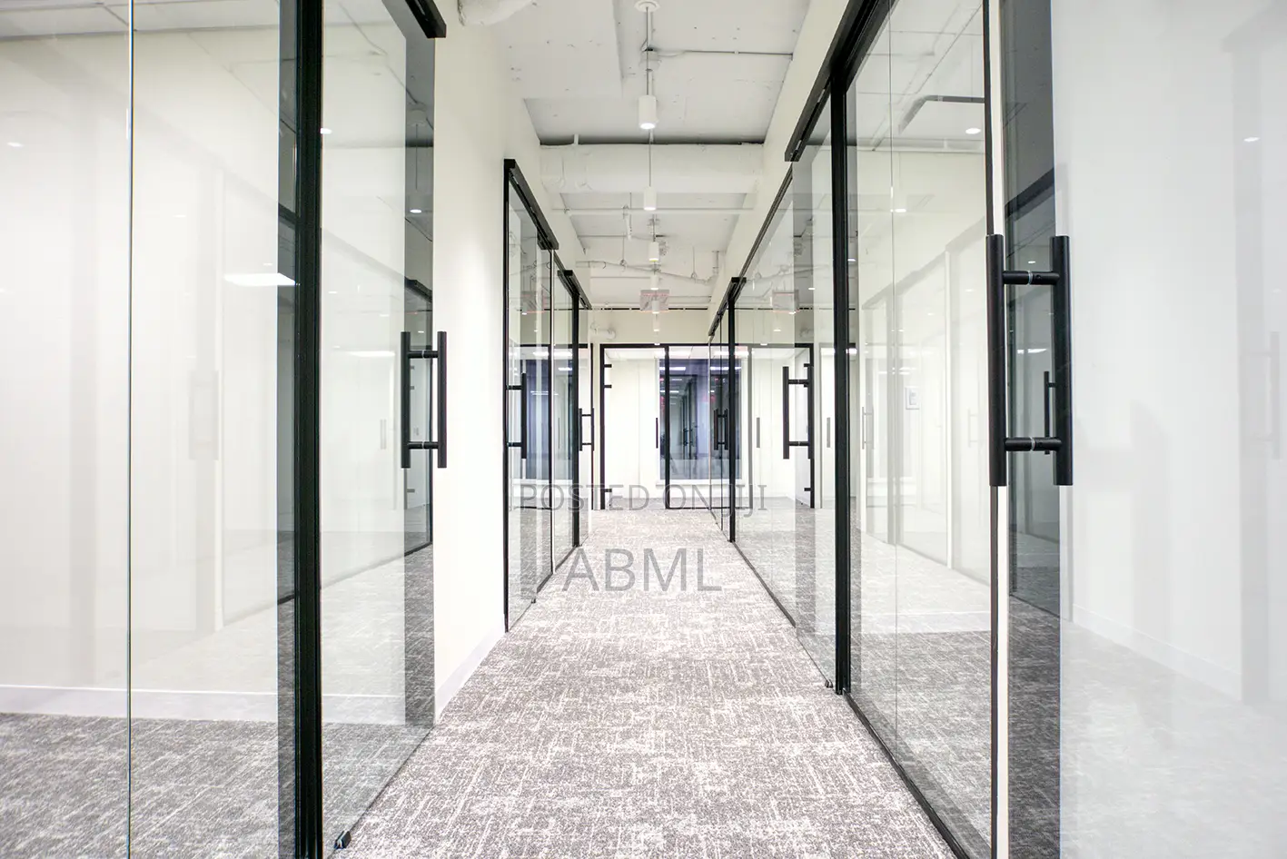 Transform Your Office With Modern Aluminium Glass Partitions