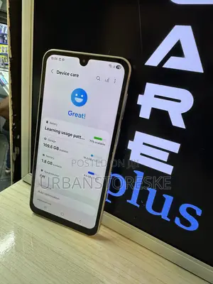 Samsung Galaxy M36 5G 128 GB Gold