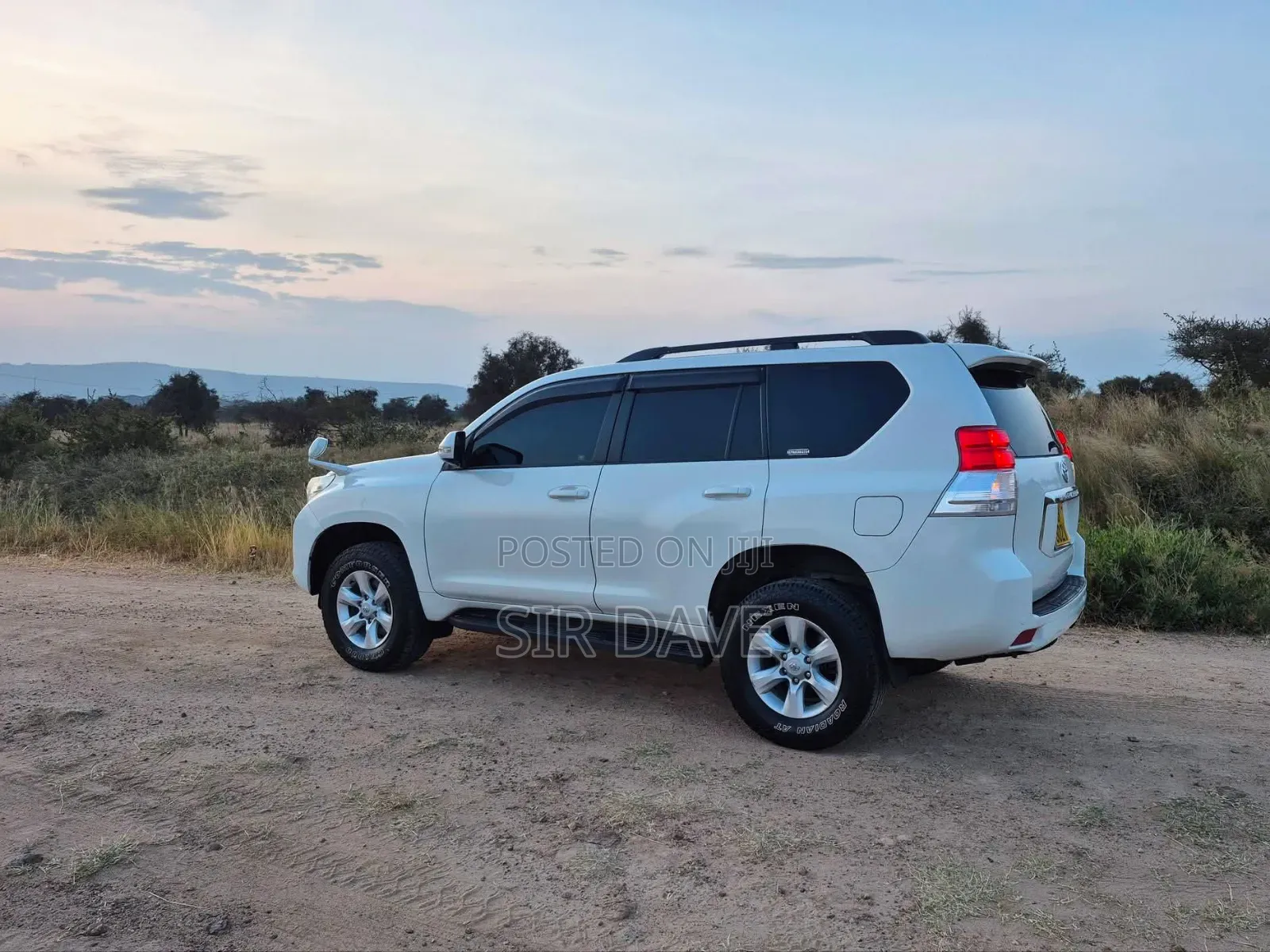 Toyota Land Cruiser Prado 2013 White