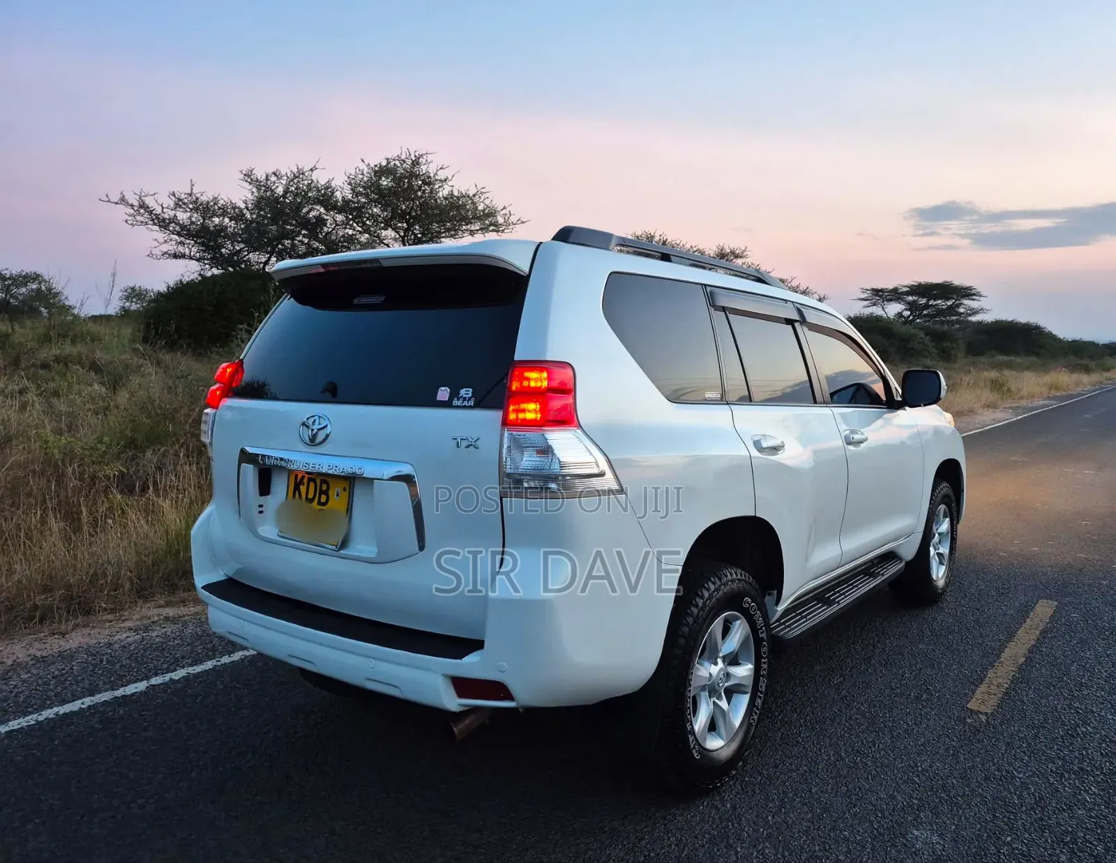 Toyota Land Cruiser Prado 2013 White