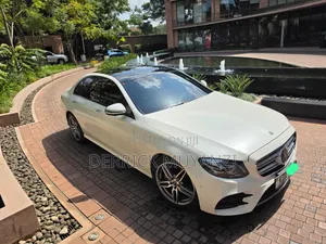 Mercedes-Benz E200 2018 White