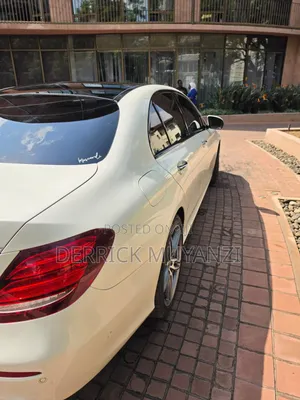 Mercedes-Benz E200 2018 White