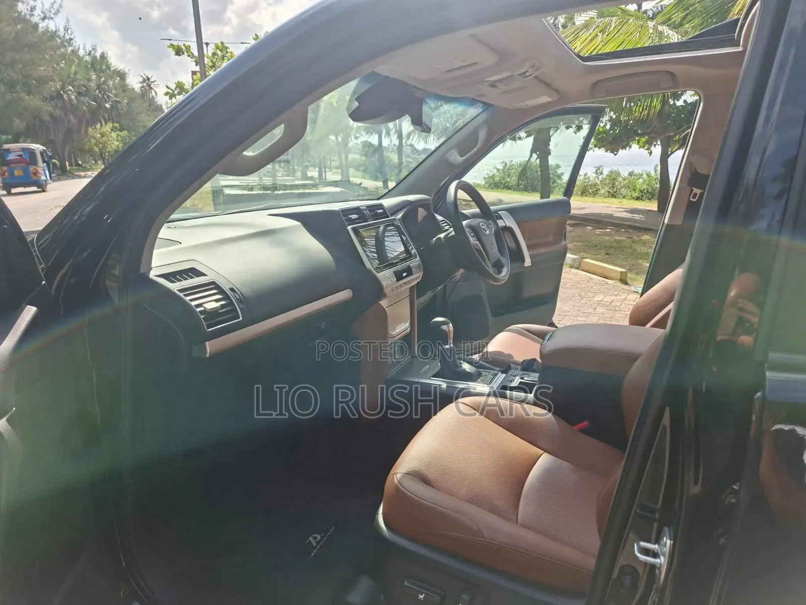 Toyota Land Cruiser Prado 2021 Black