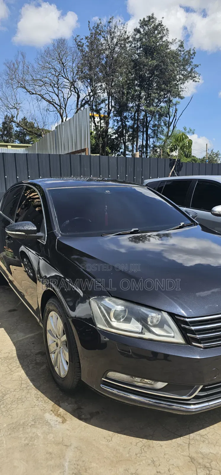 Volkswagen Passat 2011 Black