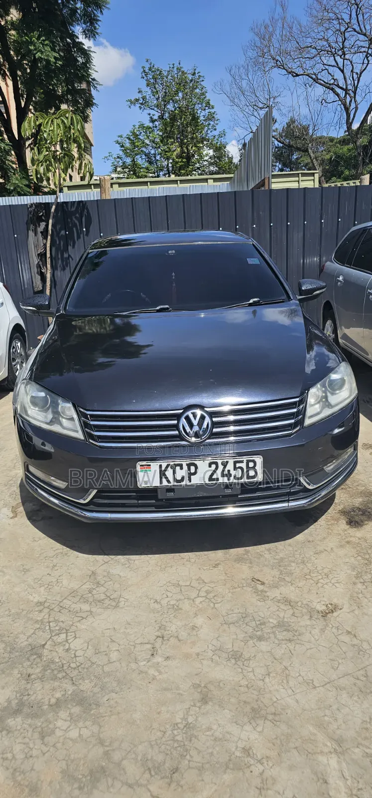 Volkswagen Passat 2011 Black