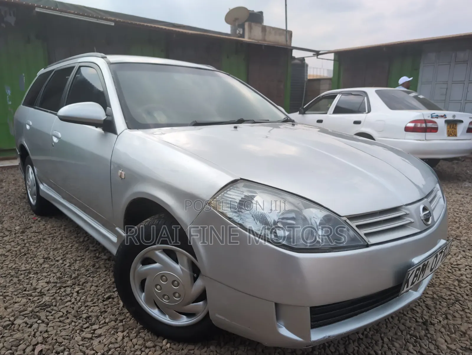 Nissan Wingroad 2004 Silver
