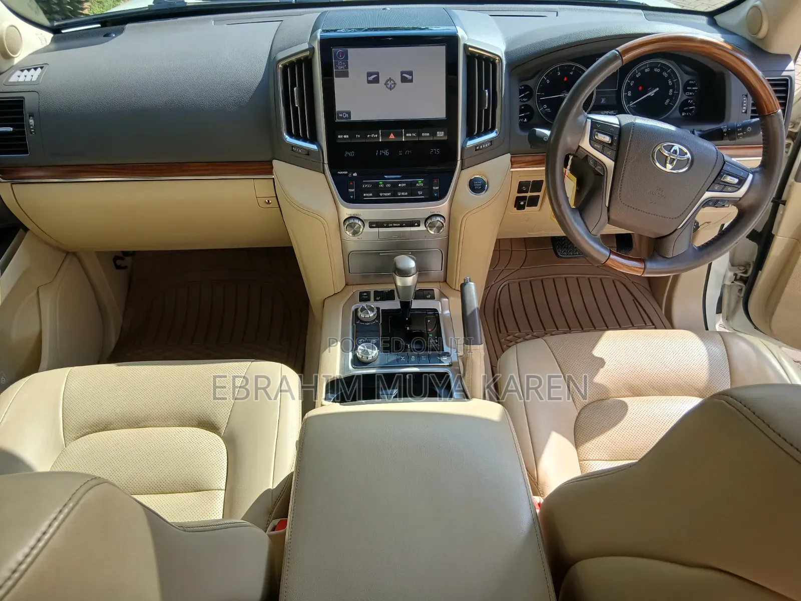 Toyota Land Cruiser 4.6 V8 ZX 2015 White