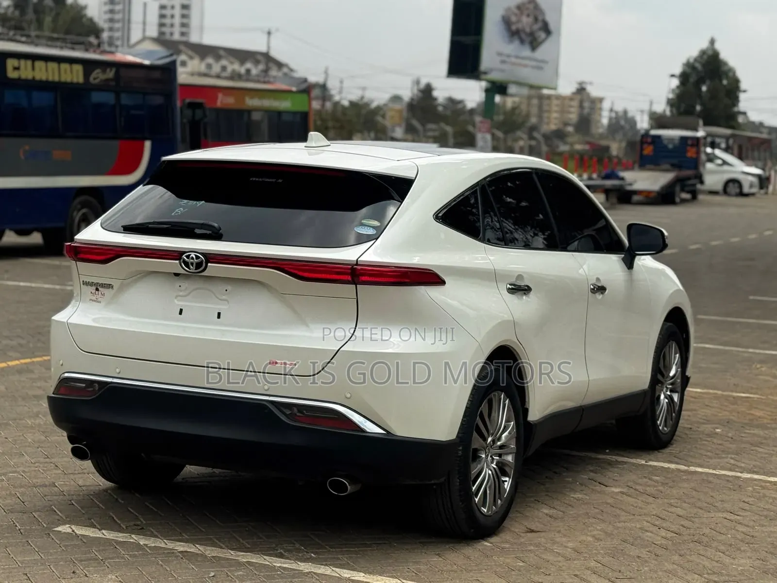 Toyota Harrier 2.0 2020 White