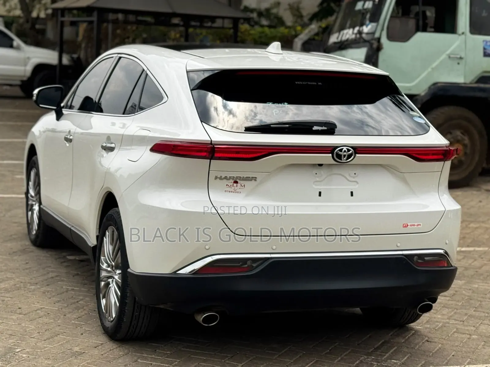 Toyota Harrier 2.0 2020 White