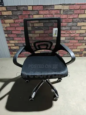 Ergonomic Conference Staff Chair