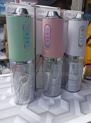 Rechargeable Portable Oral Care Irrigator With 4 Nozzles
