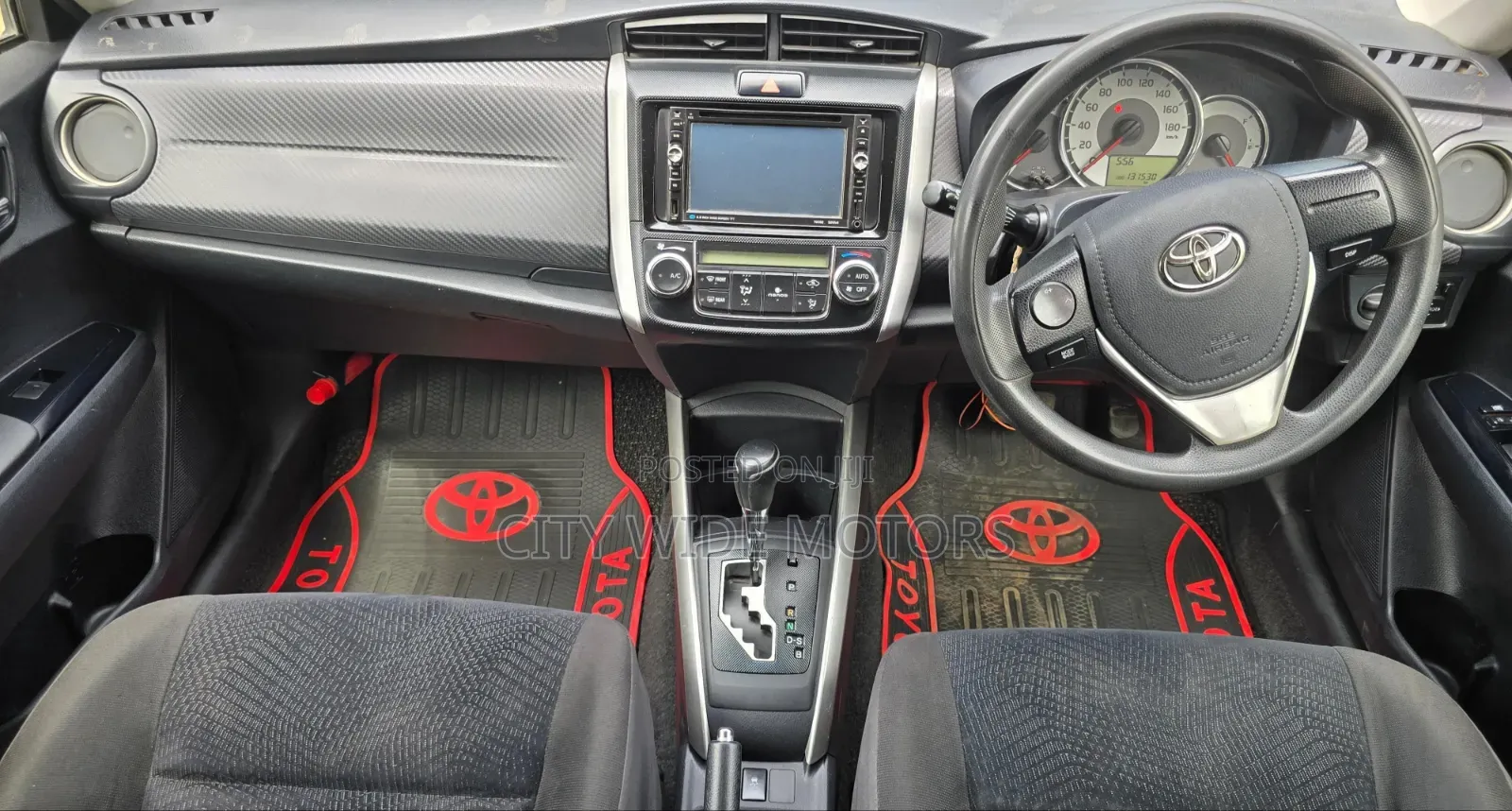 Toyota Corolla Fielder 2013 Silver