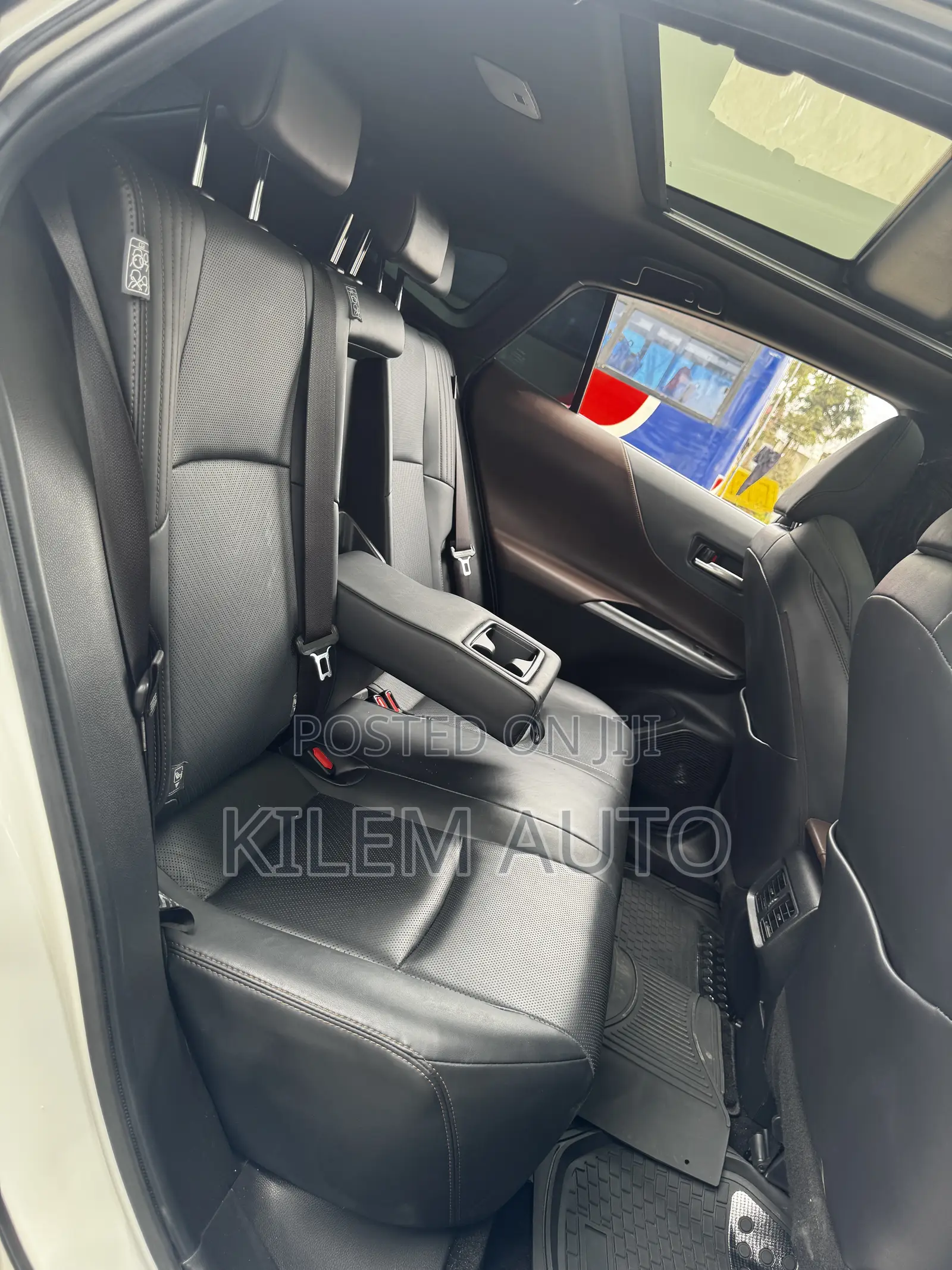 Toyota Harrier 2.0 2020 White