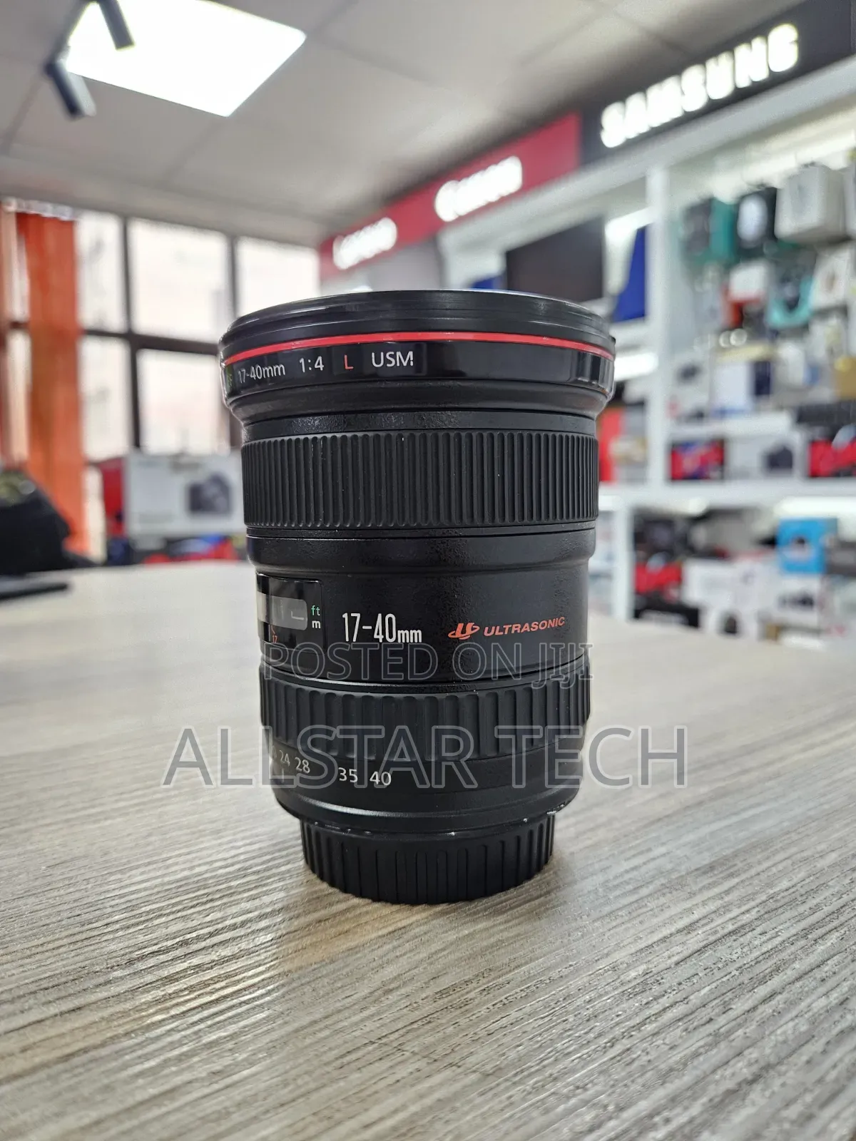 Canon EF 17-40mm F/4l USM Lens Clean Unit.