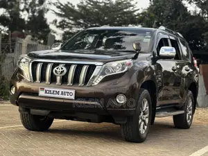 Toyota Land Cruiser Prado 2.8 2017 Brown