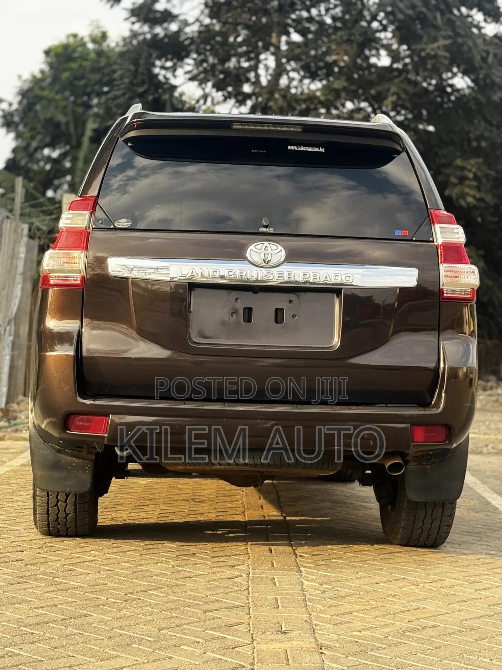 Toyota Land Cruiser Prado 2.8 2017 Brown
