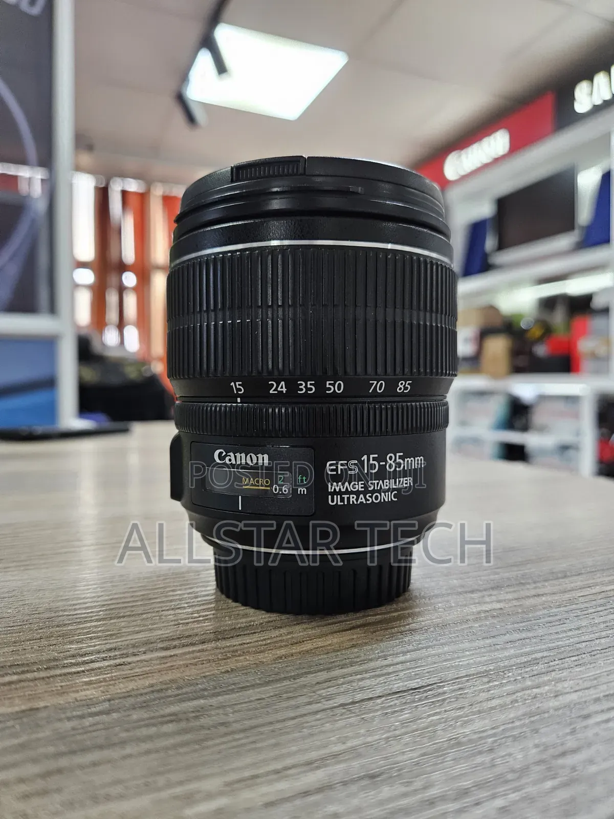 Canon EF-S 15-85mm F/3.5-5.6 IS USM Clean Lens!