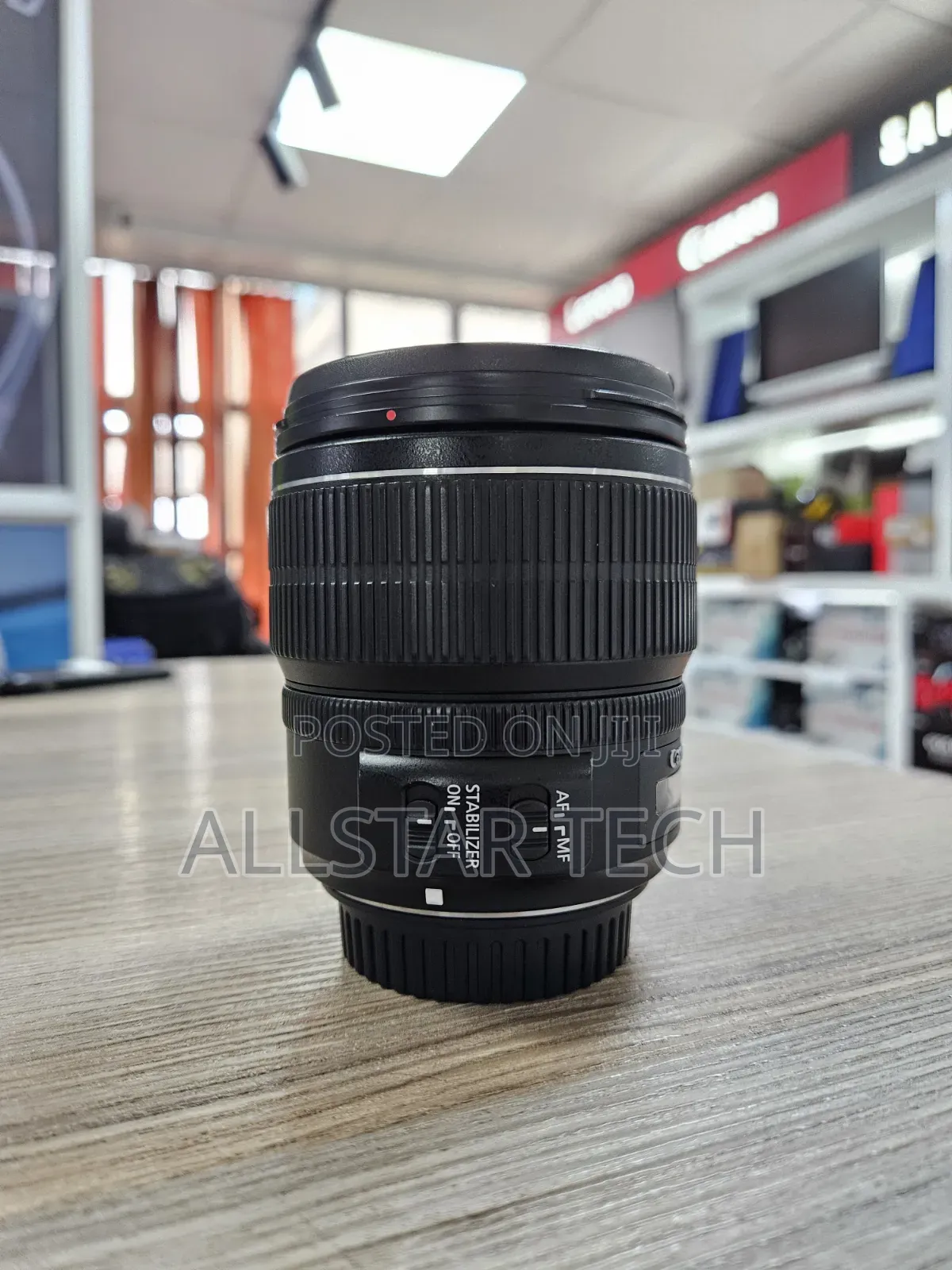 Canon EF-S 15-85mm F/3.5-5.6 IS USM Clean Lens!