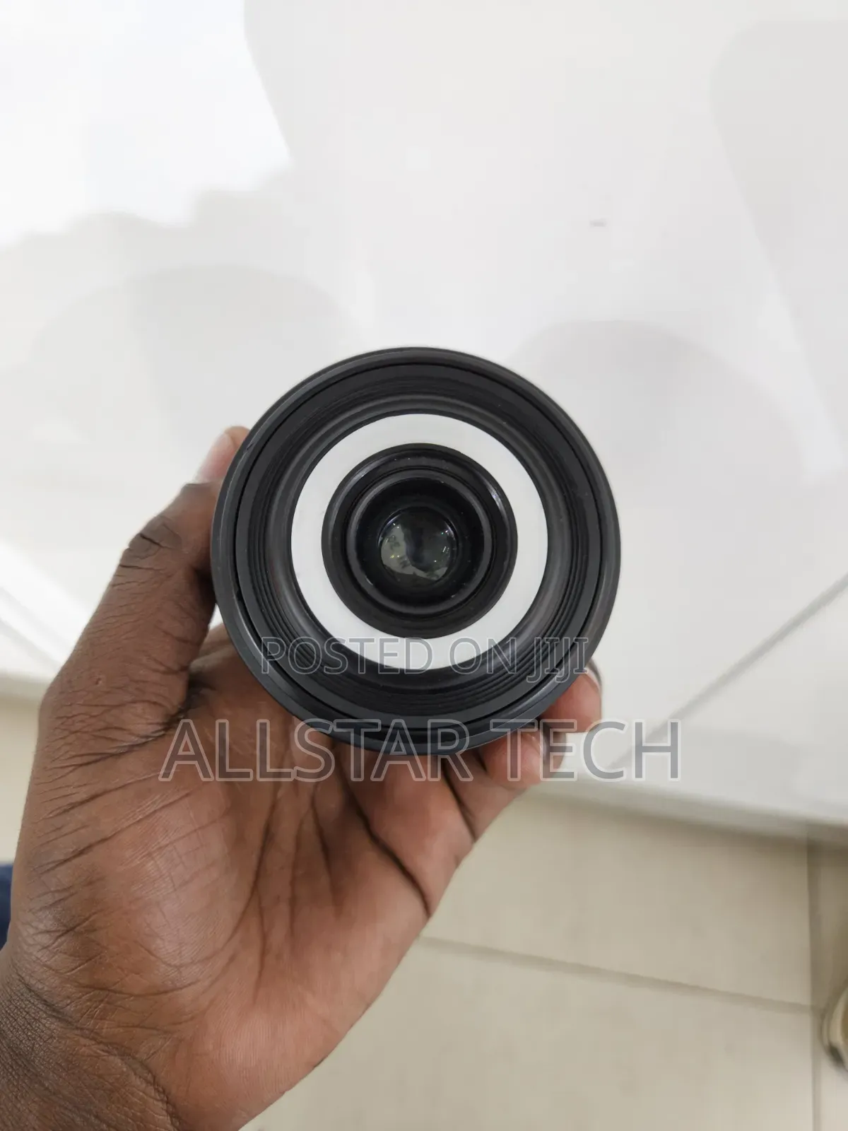 Canon EF-S 35mm F/2.8 Macro IS STM Lens