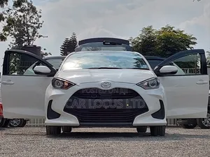 Toyota Yaris 2020 White
