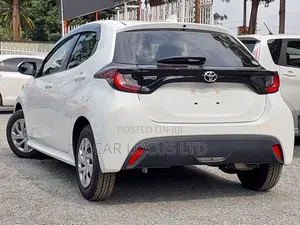 Toyota Yaris 2020 White