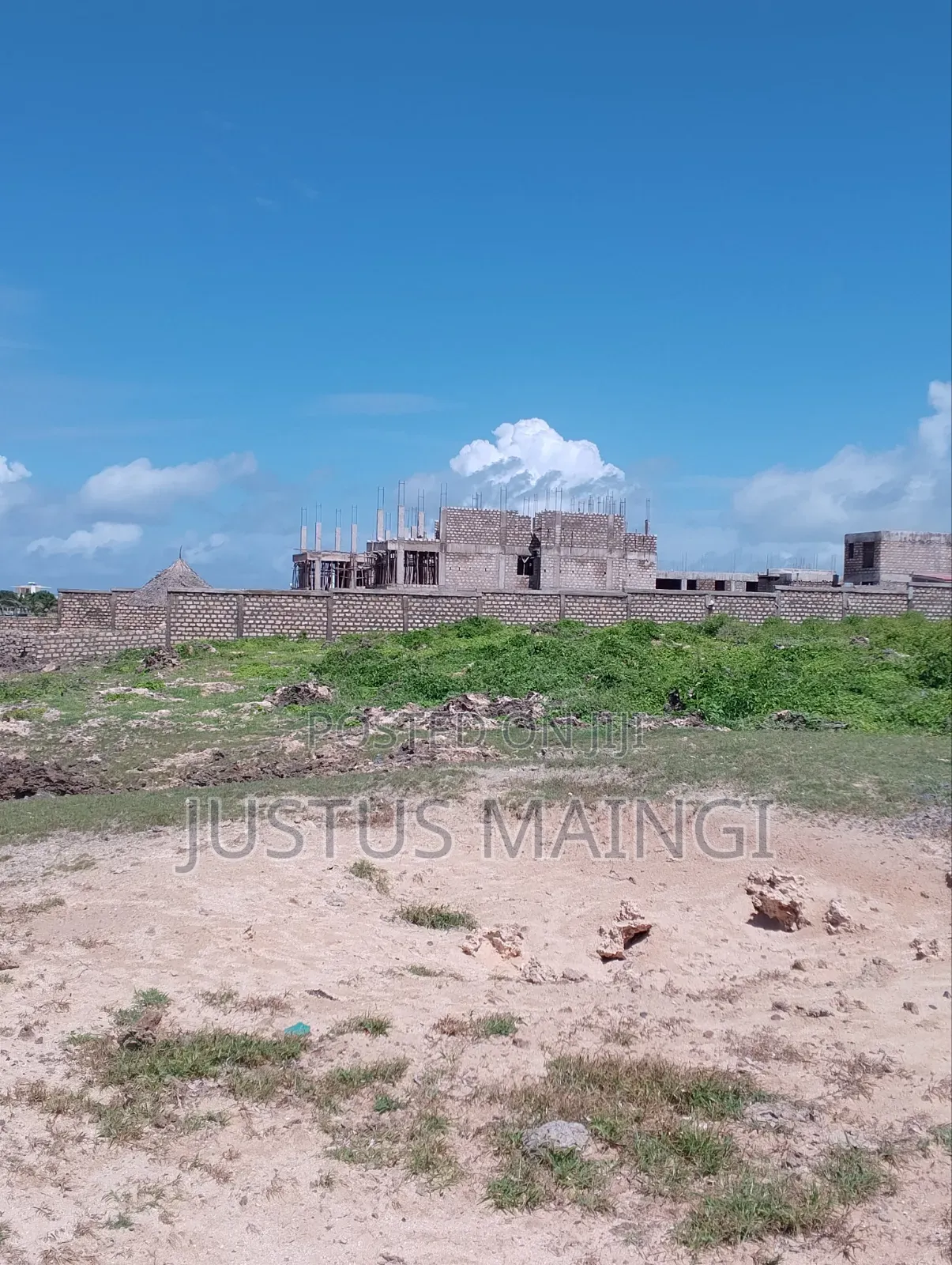 100 by 100 Coral Beach Plot on Sale in Malindi.